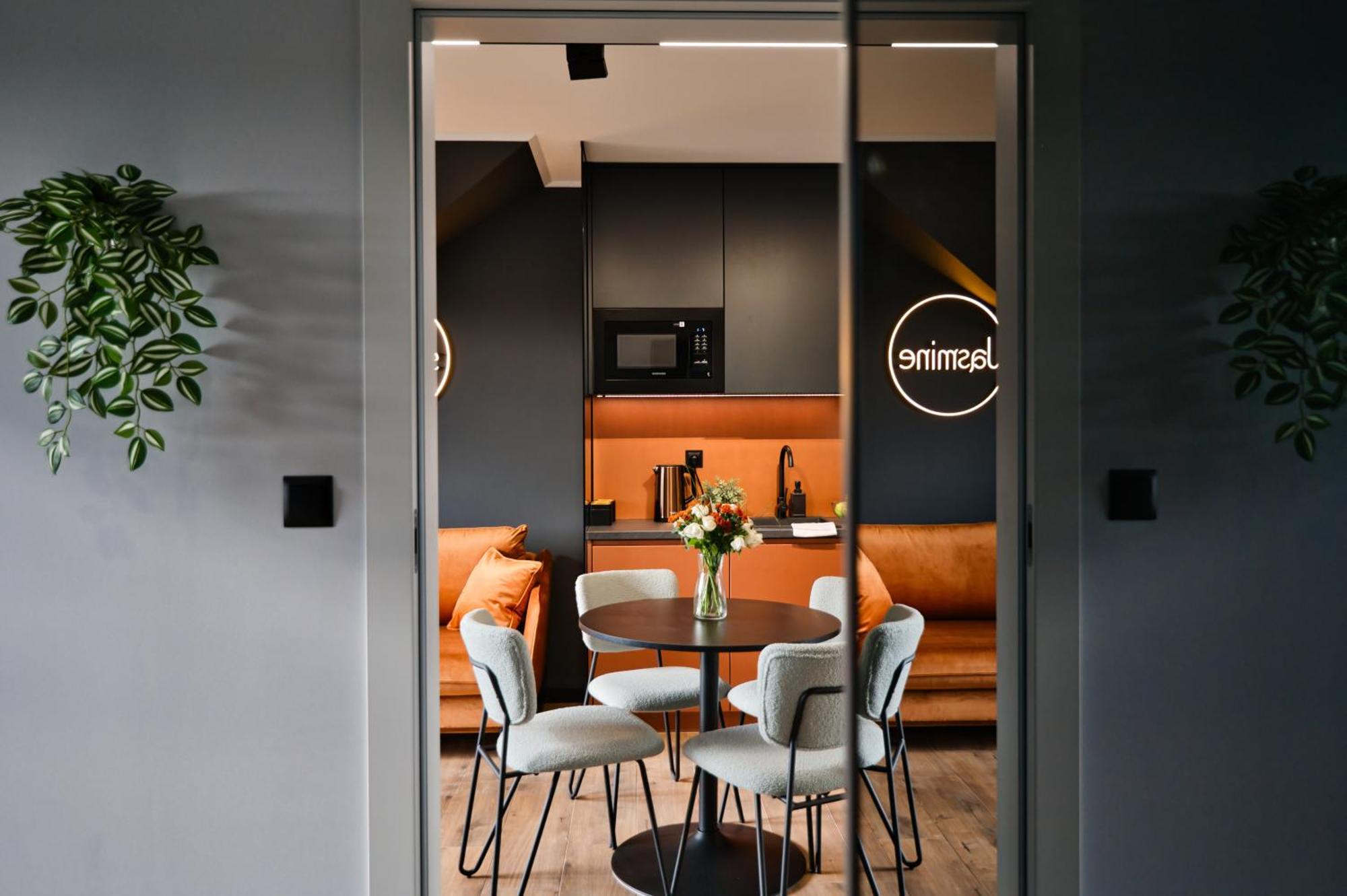 Jasmine By Housine Aparthotel Zator Luaran gambar